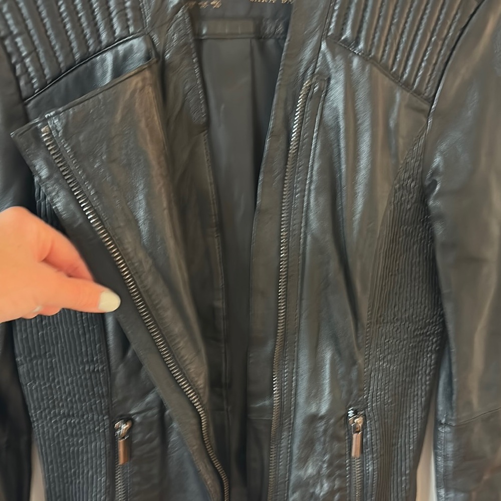 Zara Basic Black Leather Jacket - image 6